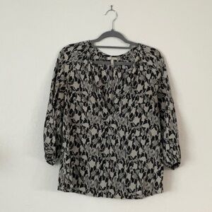 Joie black/white patterned 3/4 sleeve blouse